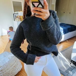 SOLD Vintage DKNY 100% lambswool gray pullover sweater